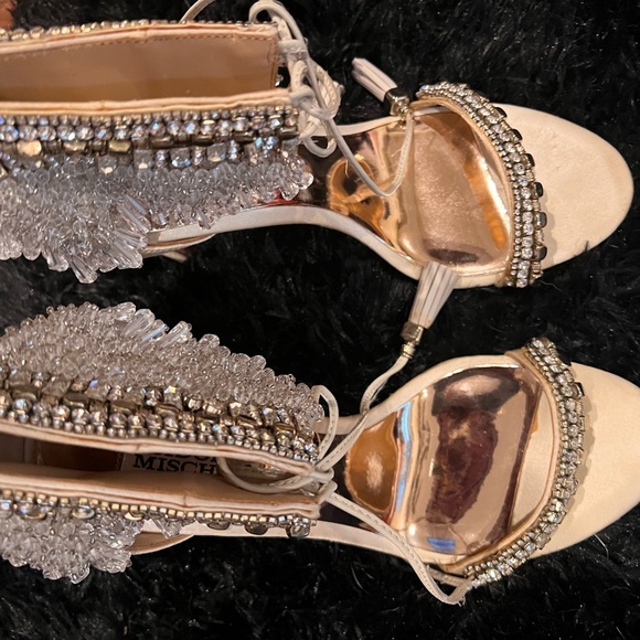 Badgley Mischka stunning gorgeous “Katrina” sandal - Picture 17 of 17